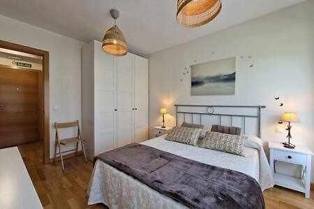 Apartamento Con Piscina Apartment Llanes Bagian luar foto