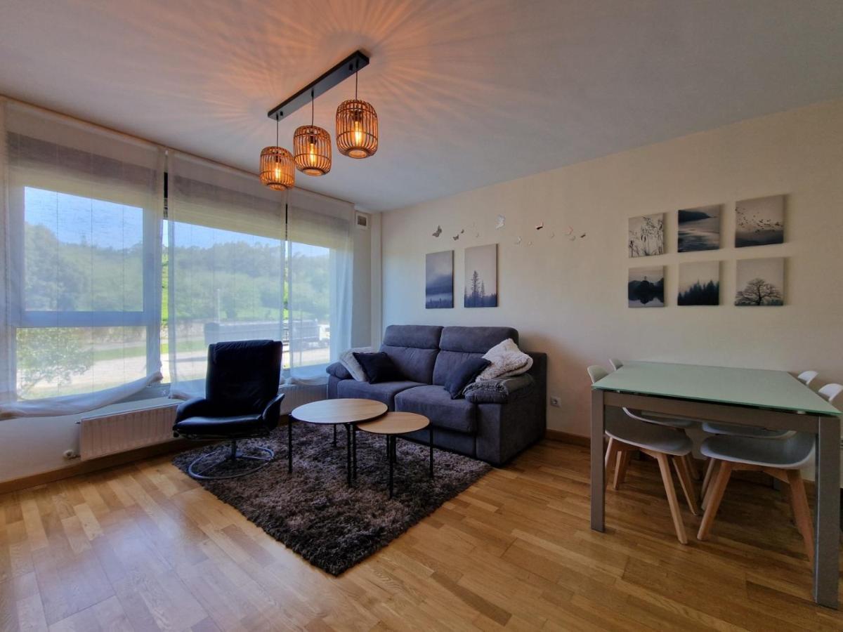 Apartamento Con Piscina Apartment Llanes Bagian luar foto