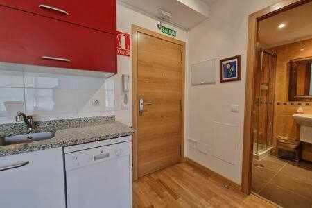 Apartamento Con Piscina Apartment Llanes Bagian luar foto