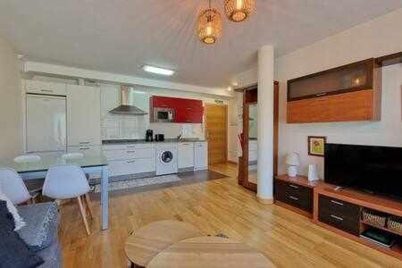 Apartamento Con Piscina Apartment Llanes Bagian luar foto